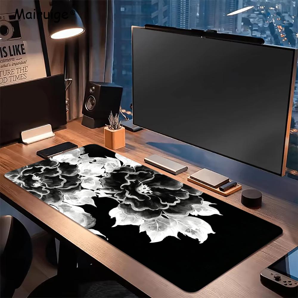 Black and White Ink Dyed Peony - Desk Setup Black And White ulasan dan harga